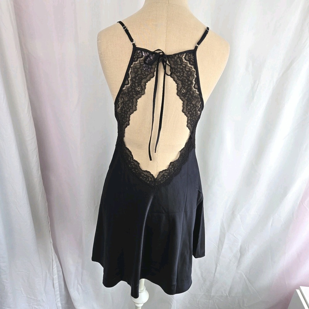 Victoria's‎ Secret Black Satin Lace Nightgown Size M Plunge Open Back Slip dress